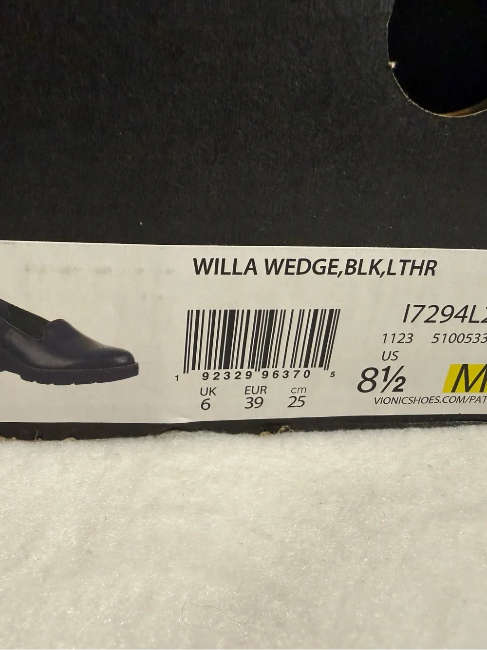 New Vionic Willa Wedge Slip On Shoes. Black. Size 8.5M